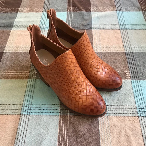 [LAST PAIR]  Woven Zipper bootie - Picture 5 of 5